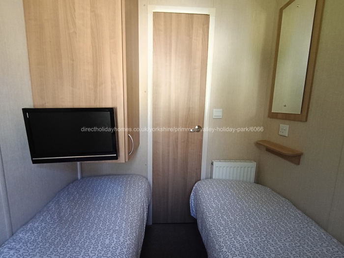Twin Bedroom 2
